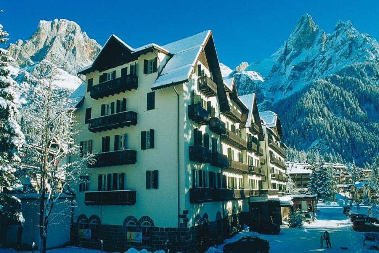 Th San Martino - Majestic Dolomiti Hotel Сан Мартино ди Кастроза Екстериор снимка