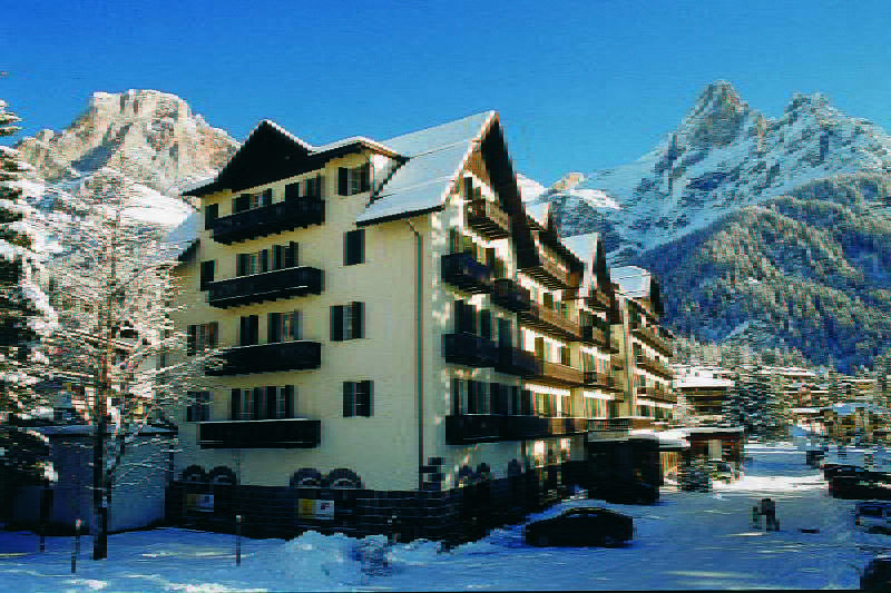 Th San Martino - Majestic Dolomiti Hotel Сан Мартино ди Кастроза Екстериор снимка